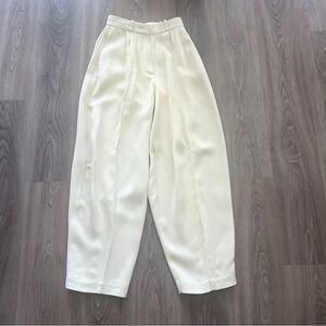 CO Cream High-Waisted Pants size 0 perfect condition